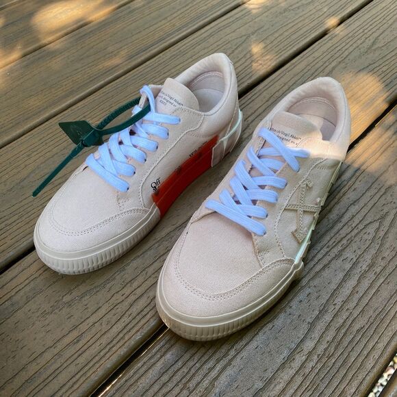 Off-White Low Vulcanized Canvas Sneaker EU 37 - Picture 2 of 9
